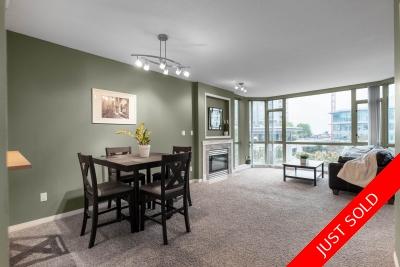Central Lonsdale Apartment/Condo for sale:  1 bedroom 730 sq.ft. (Listed 2022-11-12)